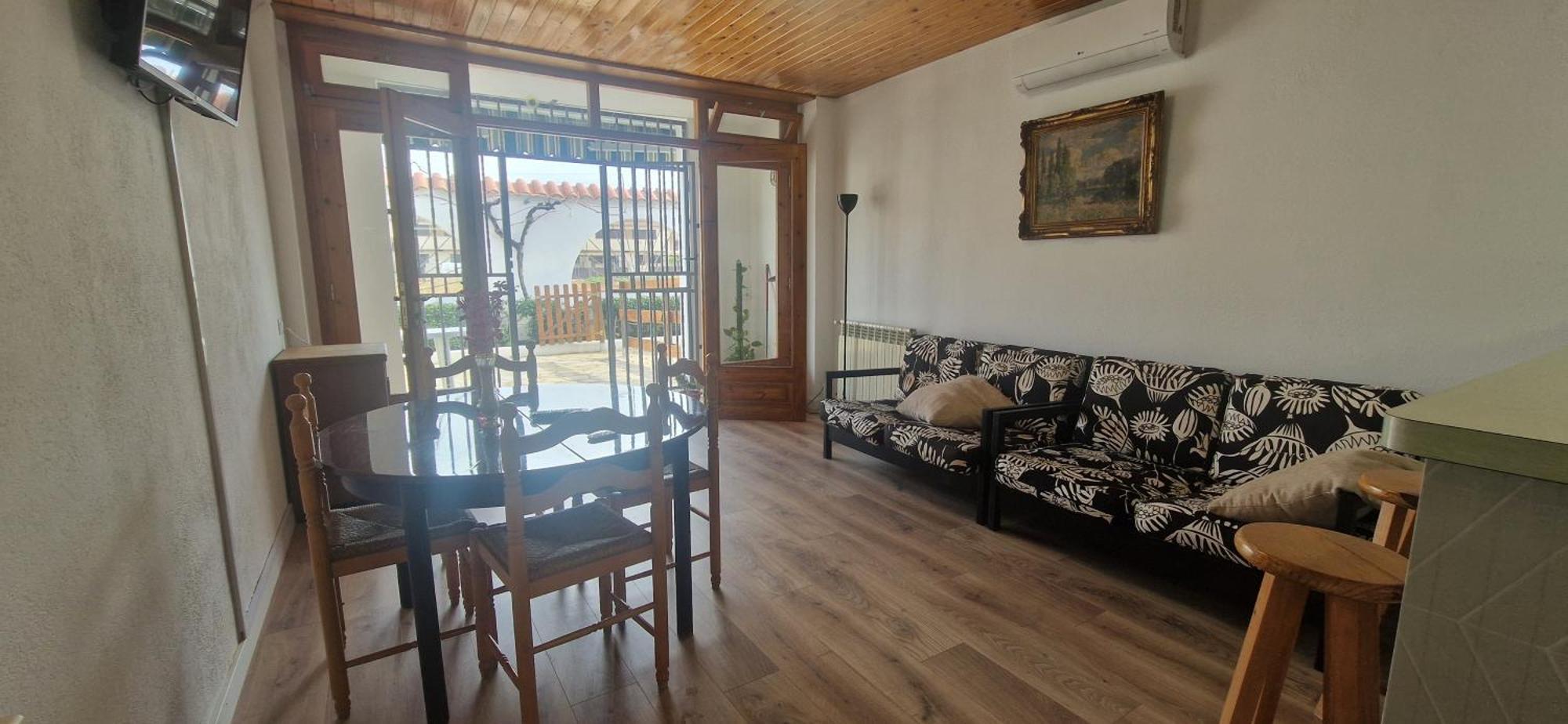 Apartment En *